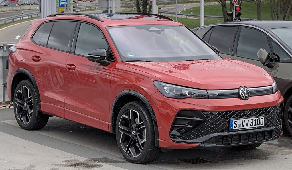 폭스바겐 티구안 2.0 TDI